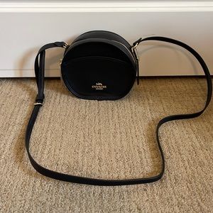 Coach crossbody canteen bag